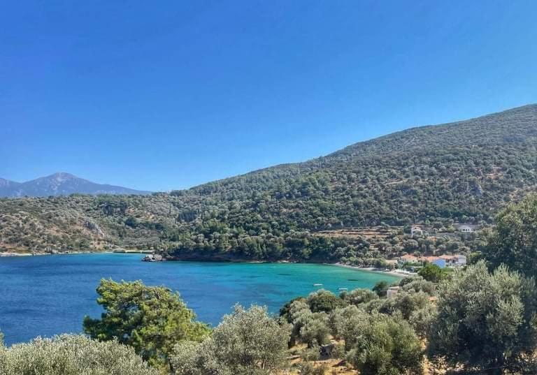 Athina Studio Apartments Kerveli Exteriör bild